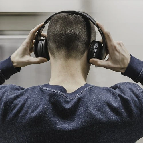 Noise-Cancelling Headphones