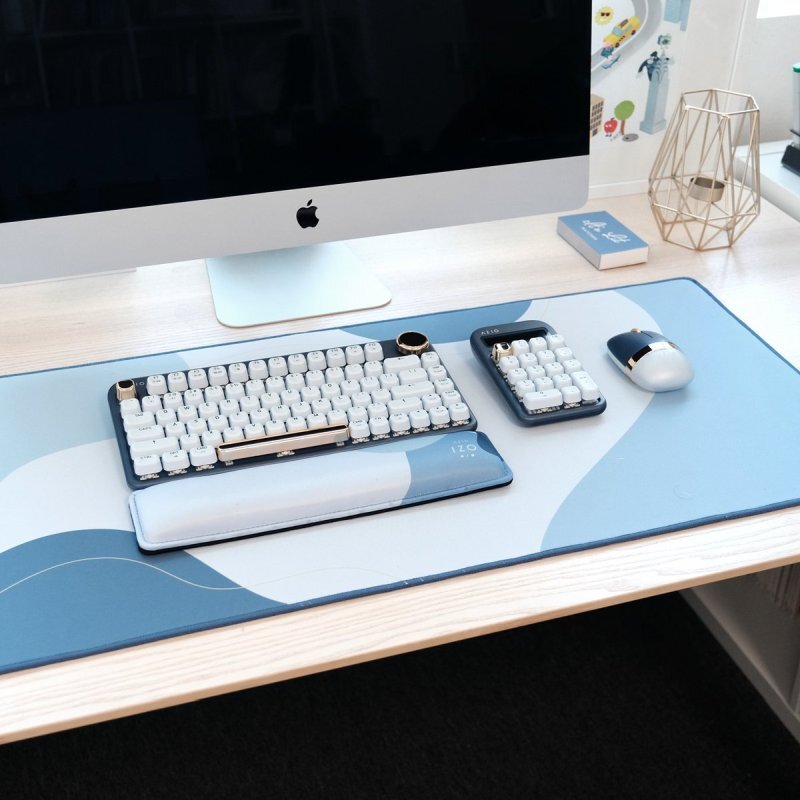 Azio IZO Mousepad - Blue