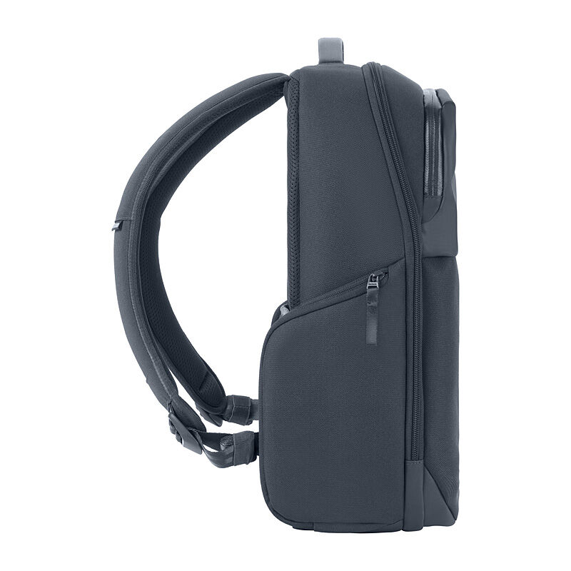 Incase ARC Daypack - Navy