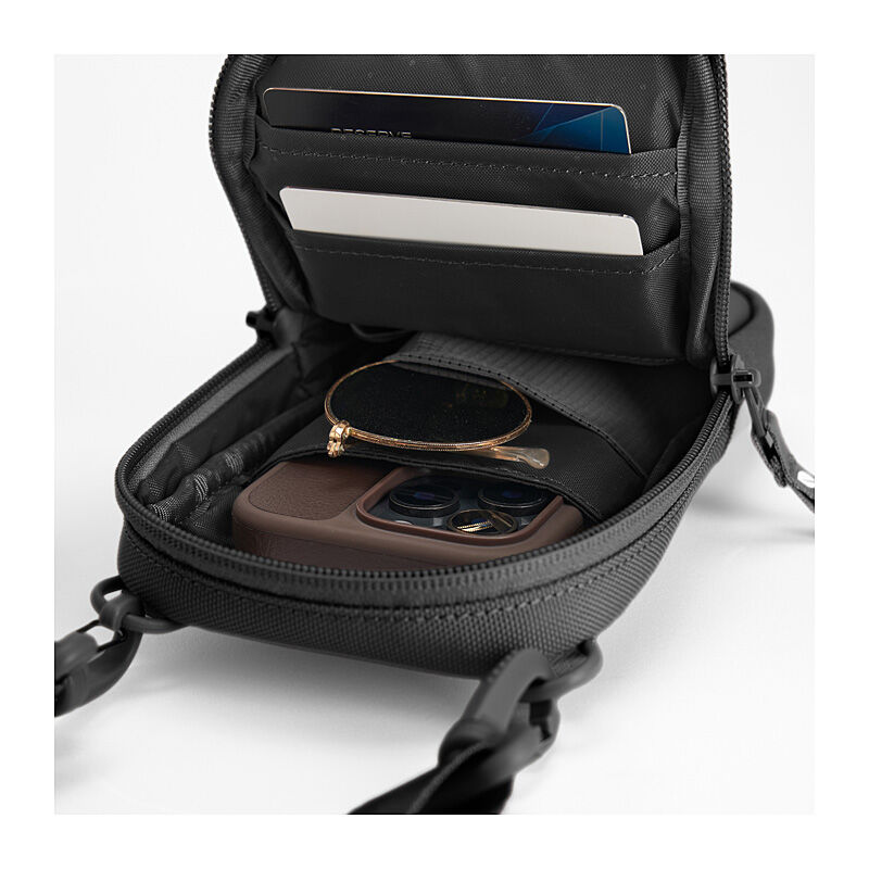 Incase ARC SM Crossbody Bag - Black