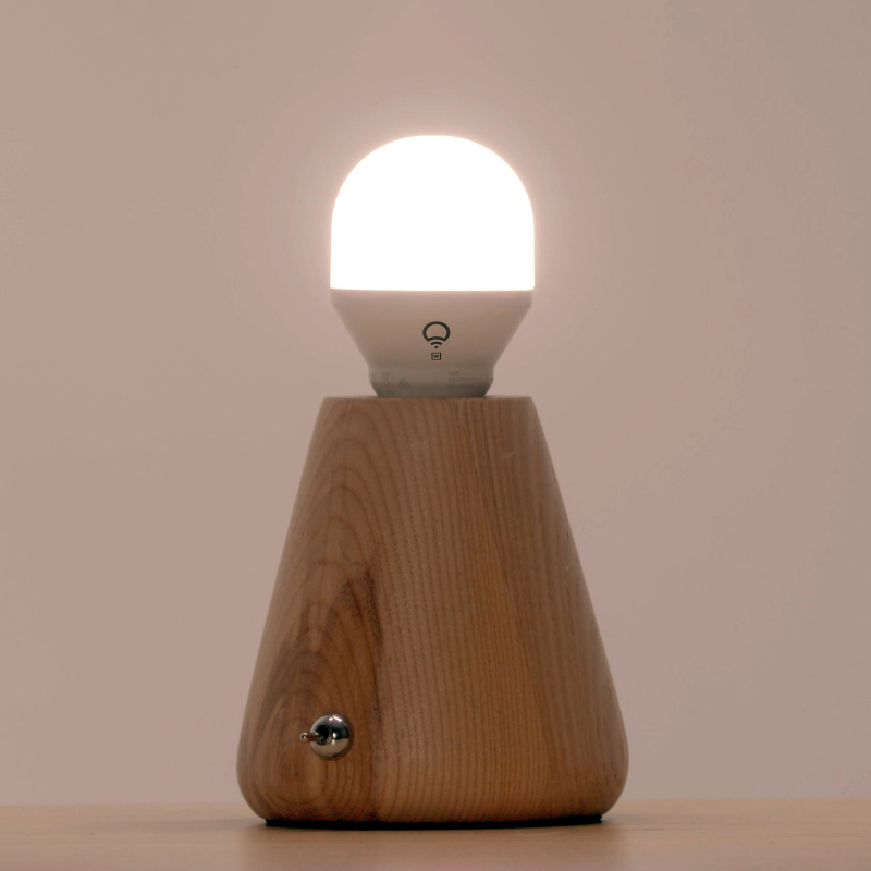 LIFX White 800 Lumen E27 Smart Light