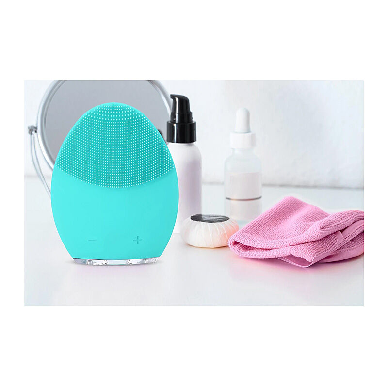 Wellcare Face Brush - Green