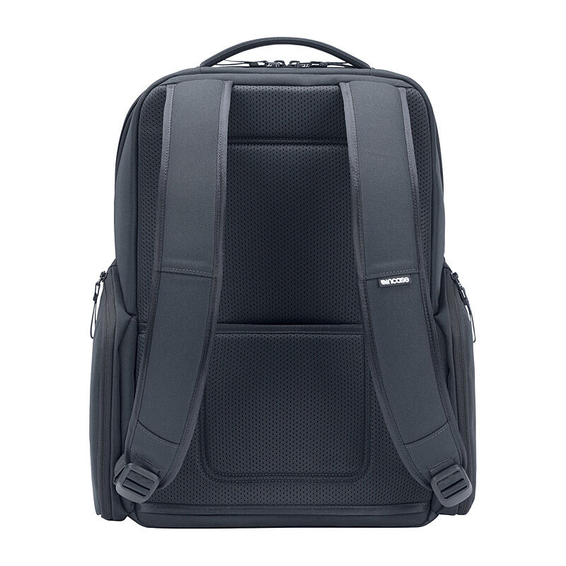 Incase ARC Daypack - Navy